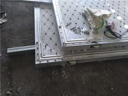 烏什縣車(chē)庫(kù)滑升門(mén)廠商電話多少